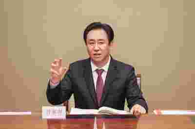 巴黎圣日耳曼大胜对手，巩固榜首位置